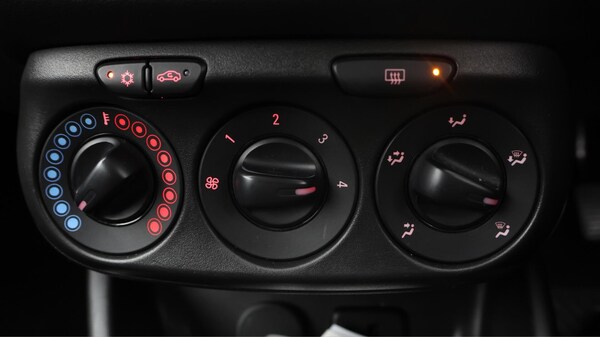 Used Vauxhall Corsa 2019 for sale - 76108933: Photo 13