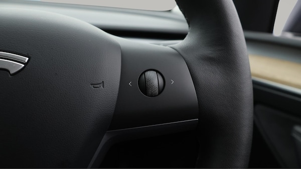 Used Tesla Model Y 2022 for sale - 76227490: Photo 26
