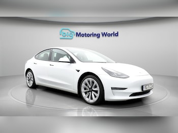 2021 - Long Range AWD 4dr Auto