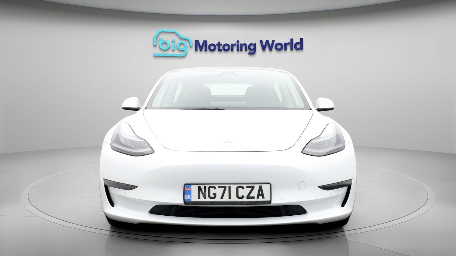 Used Tesla Model 3 2021 for sale - 77285846: Photo 2