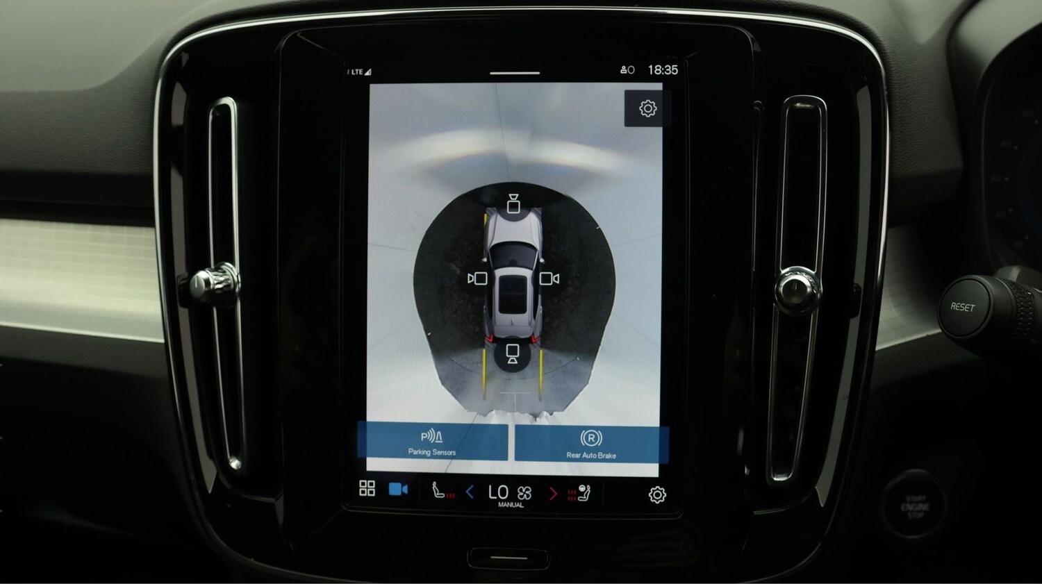 Used Volvo XC40 2024 for sale - 77715993: Photo 23