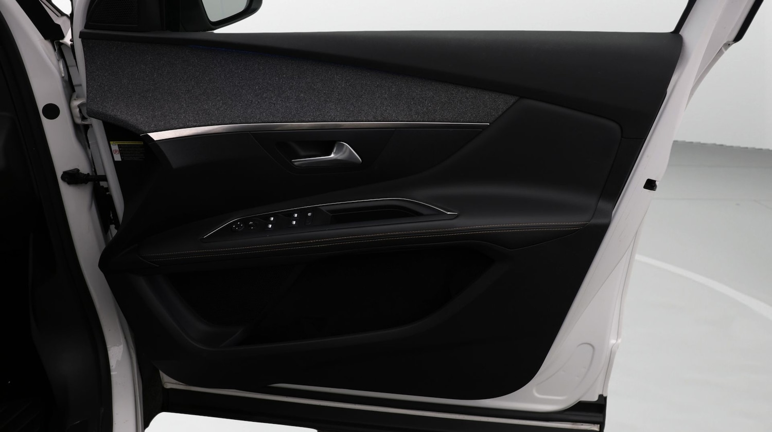 Used Peugeot 3008 2020 for sale - 77668307: Photo 15