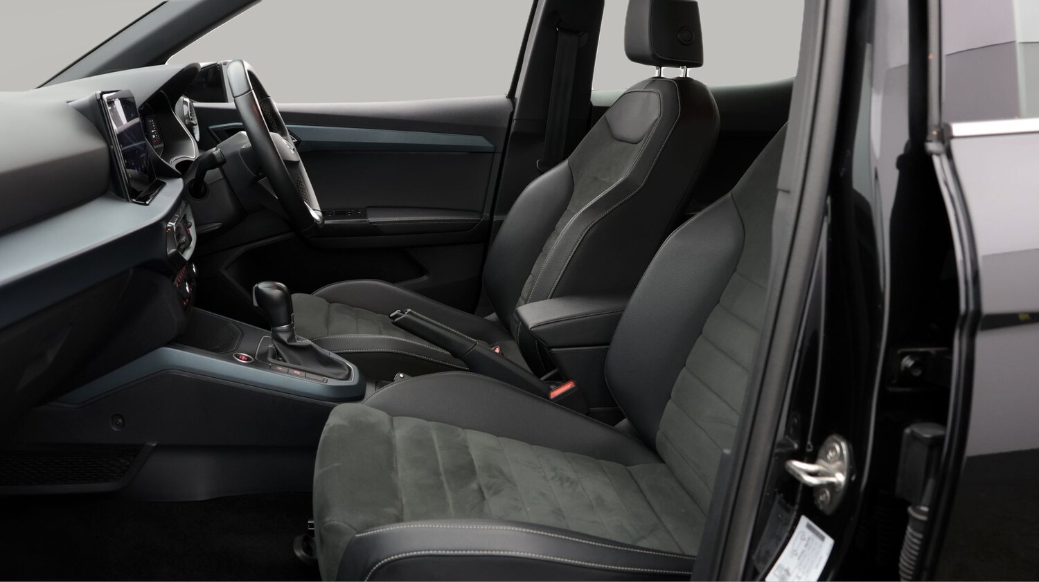 Used SEAT Arona for sale - 77962431: Photo 14