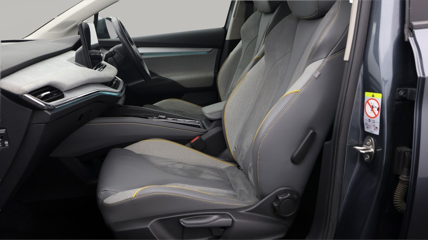 Used Skoda Enyaq 2022 for sale - 77329528: Photo 14