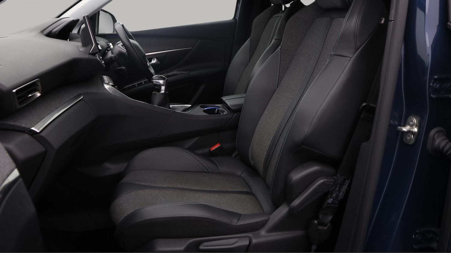 Used Peugeot 3008 2021 for sale - 76423370: Photo 15