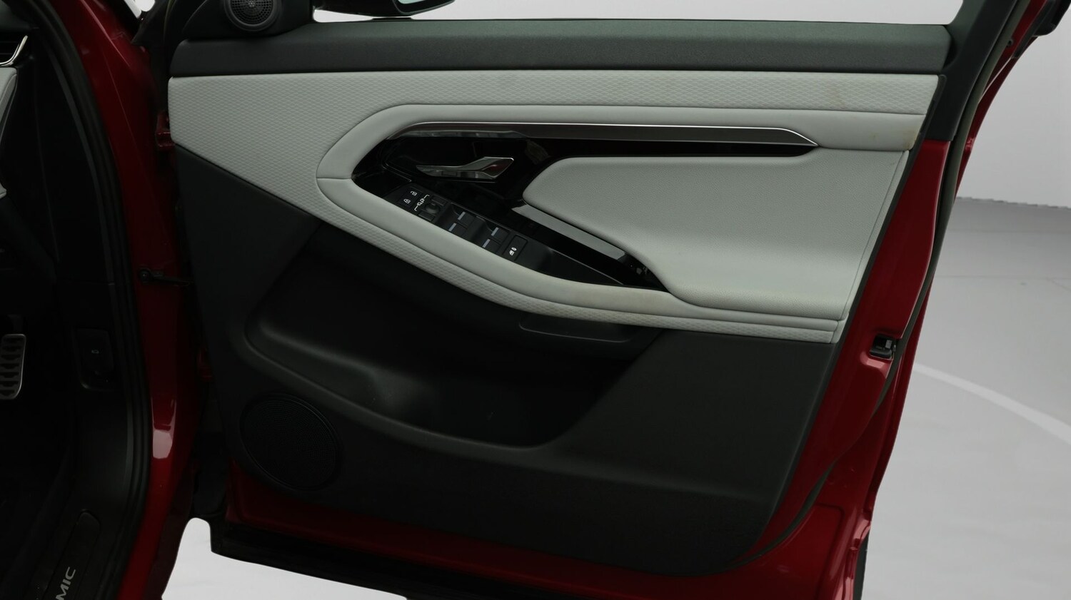 Used Land Rover Range Rover Evoque 2023 for sale - 78087223: Photo 15