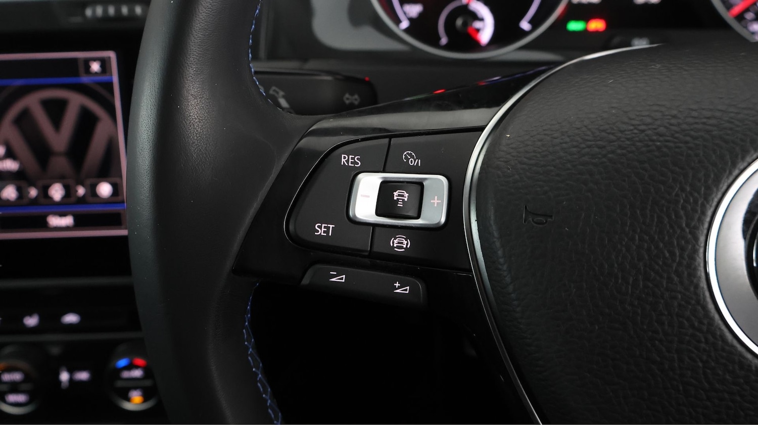 Used Volkswagen Golf 2021 for sale - 77610507: Photo 19