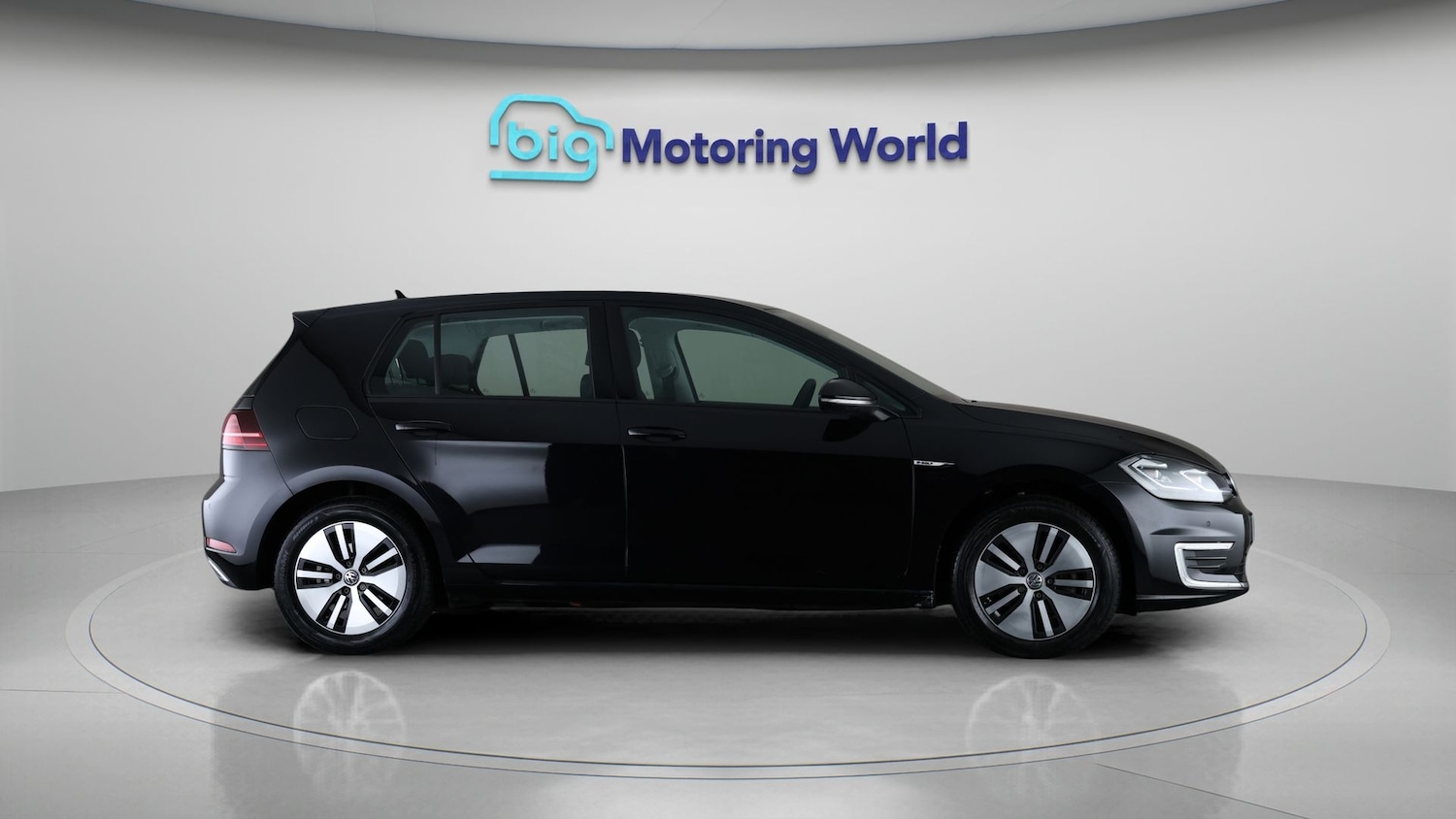 Used Volkswagen Golf 2021 for sale - 77610507: Photo 8
