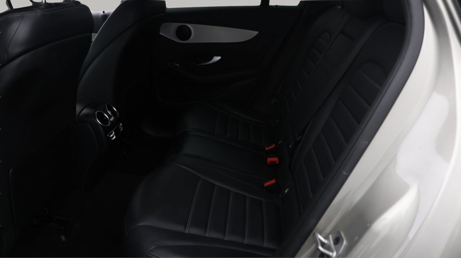 Used Mercedes-Benz GLC 2022 for sale - 77214303: Photo 16