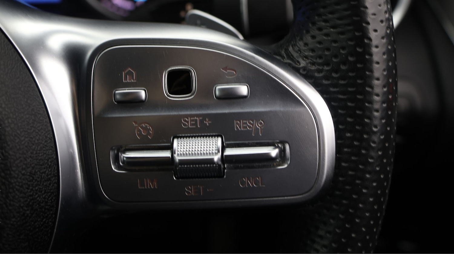 Used Mercedes-Benz GLC 2022 for sale - 77214303: Photo 24