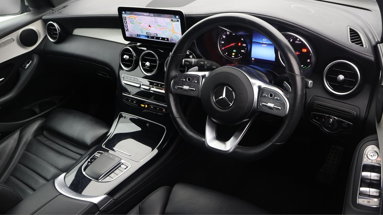 Used Mercedes-Benz GLC 2022 for sale - 77214303: Photo 9