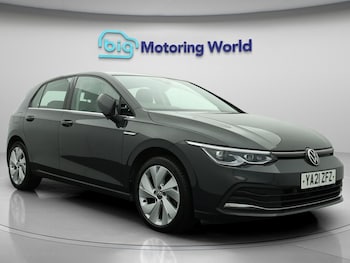 Volkswagen - Golf