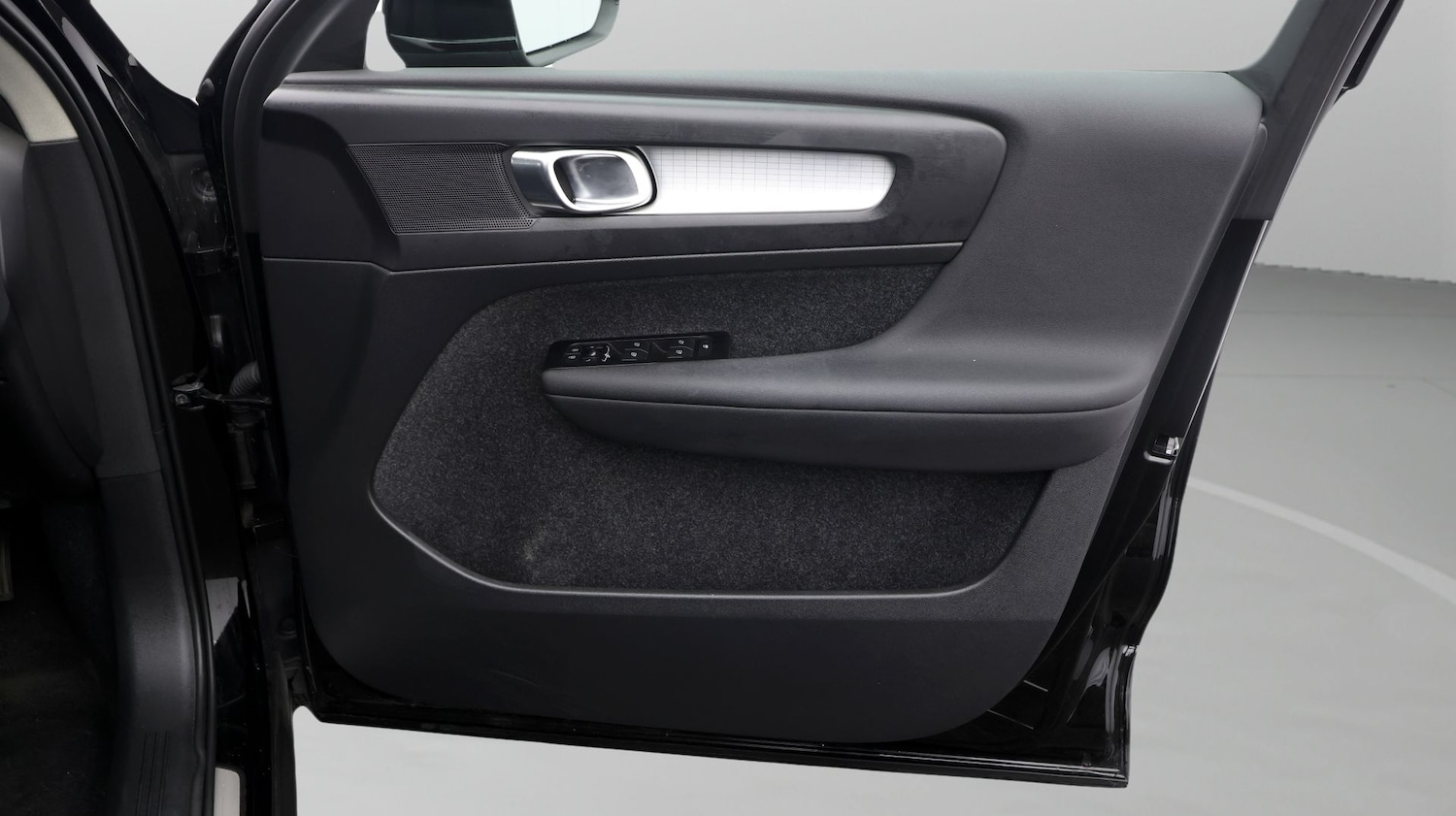 Used Volvo XC40 2022 for sale - 77289578: Photo 15