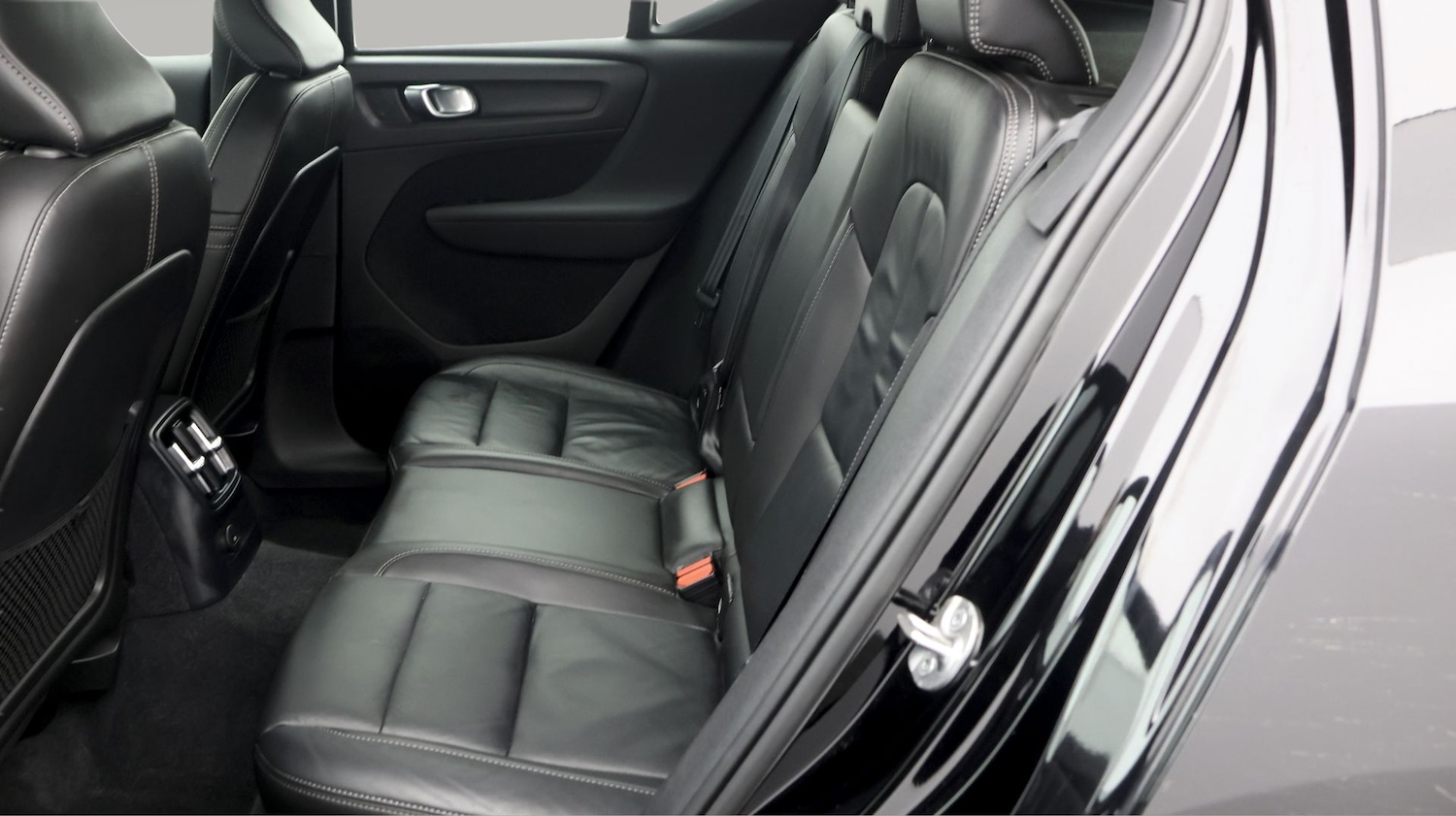 Used Volvo XC40 2022 for sale - 77289578: Photo 16