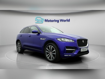 Used Jaguar F-Pace 2018 for sale - 76072645: Photo