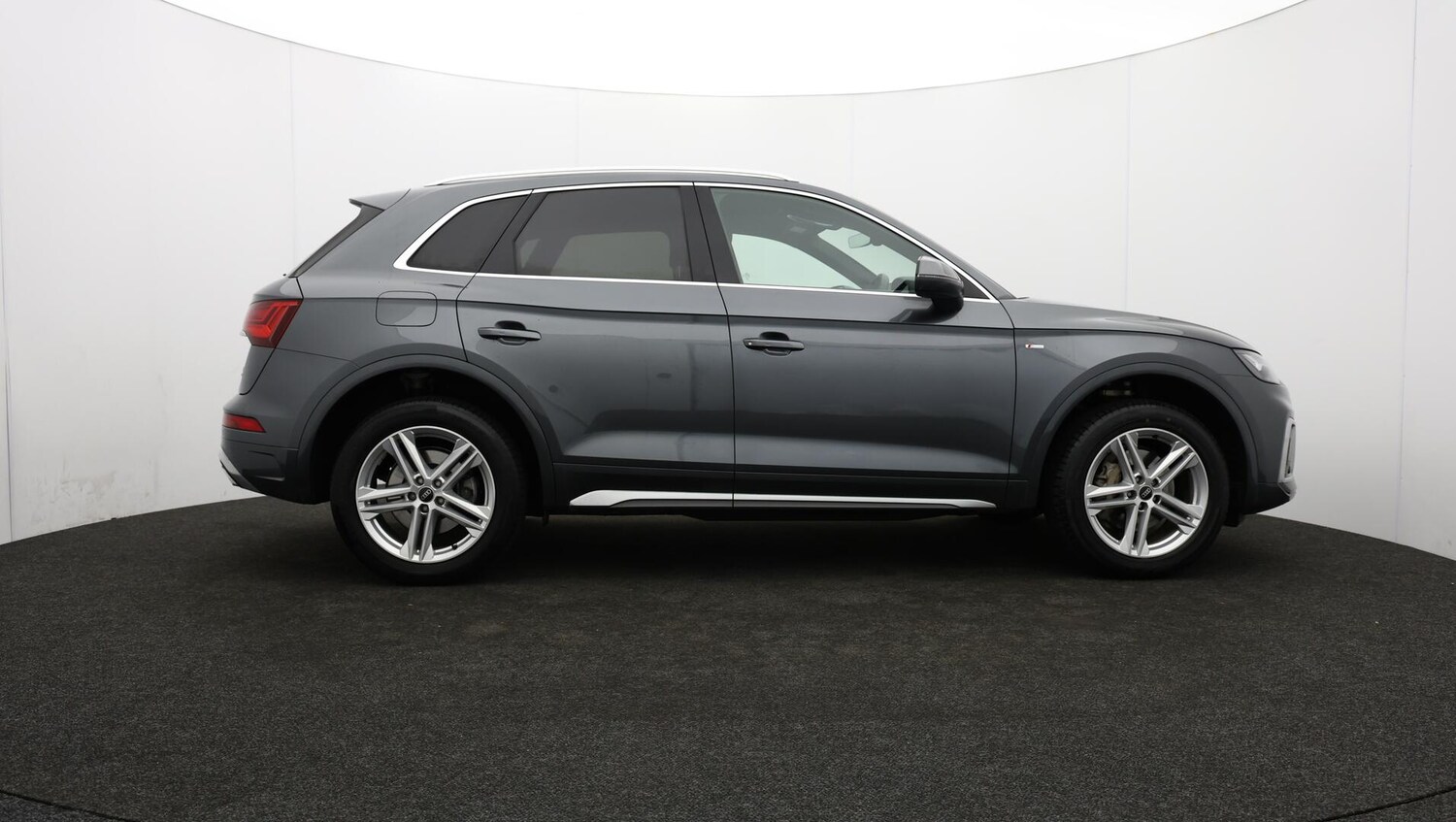 Used Audi Q5 2023 for sale - 76620197: Photo 43