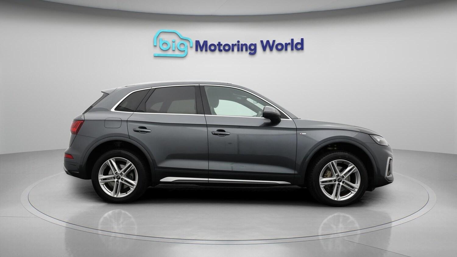 Used Audi Q5 2023 for sale - 76620197: Photo 9
