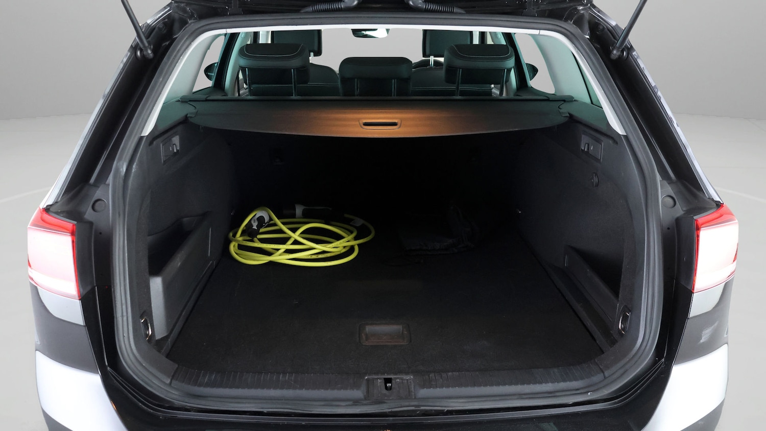 Used Volkswagen Passat 2022 for sale - 78040631: Photo 16