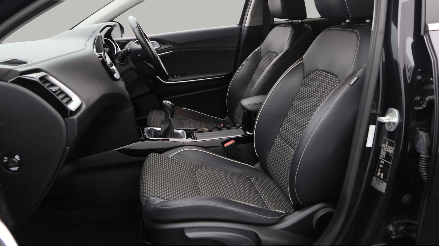 Used Kia XCeed 2021 for sale - 76781475: Photo 15