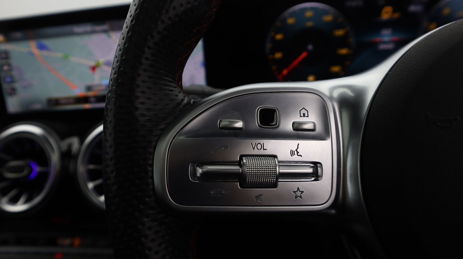 Used Mercedes-Benz GLB for sale - 77687485: Photo 26