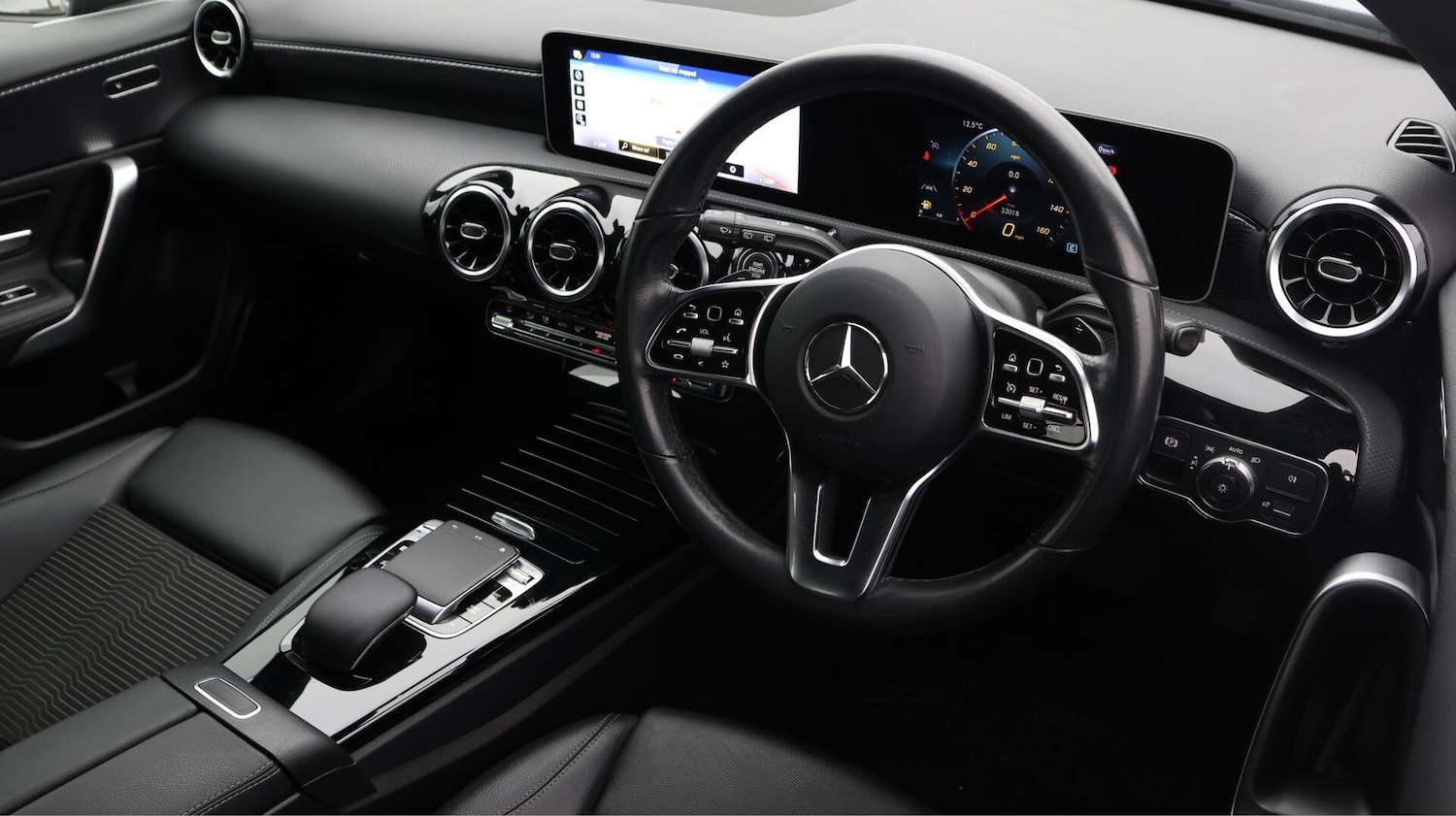 Used Mercedes-Benz A-Class 2019 for sale - 76072323: Photo 10