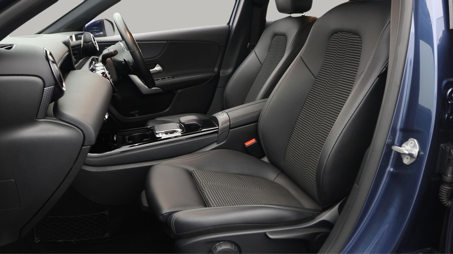 Used Mercedes-Benz A-Class 2019 for sale - 76072323: Photo 15