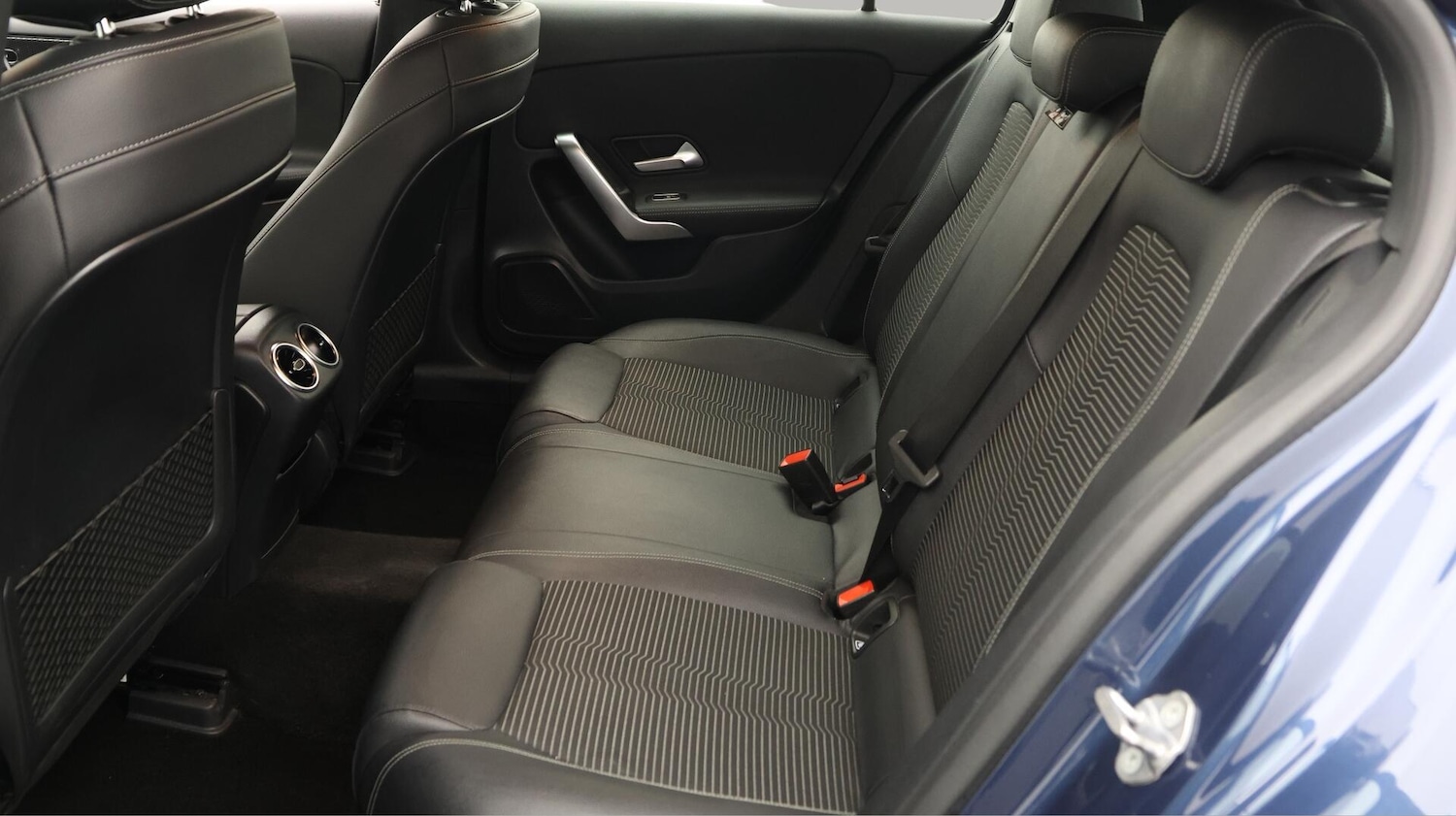 Used Mercedes-Benz A-Class 2019 for sale - 76072323: Photo 17