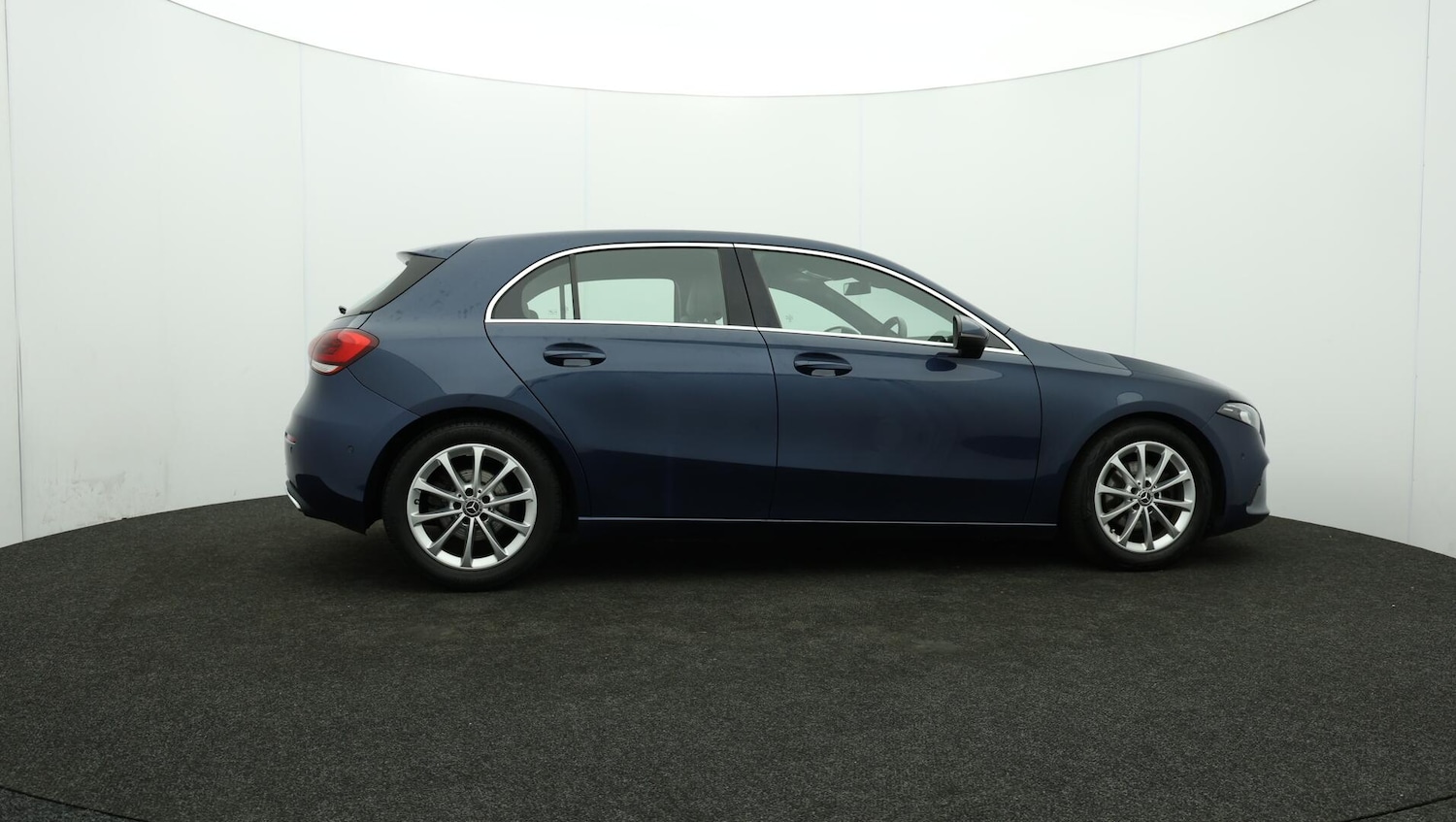 Used Mercedes-Benz A-Class 2019 for sale - 76072323: Photo 42