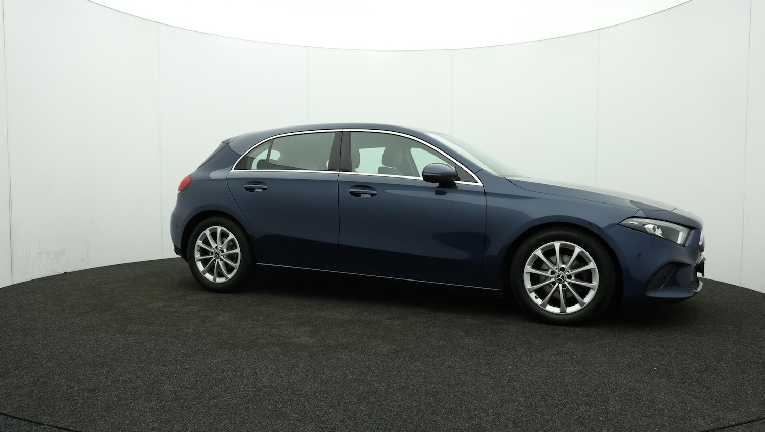 Used Mercedes-Benz A-Class 2019 for sale - 76072323: Photo 48
