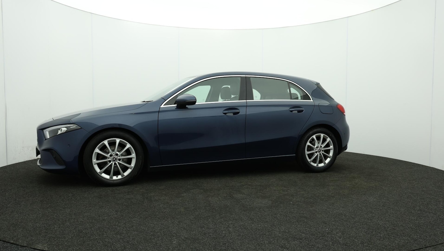 Used Mercedes-Benz A-Class 2019 for sale - 76072323: Photo 70