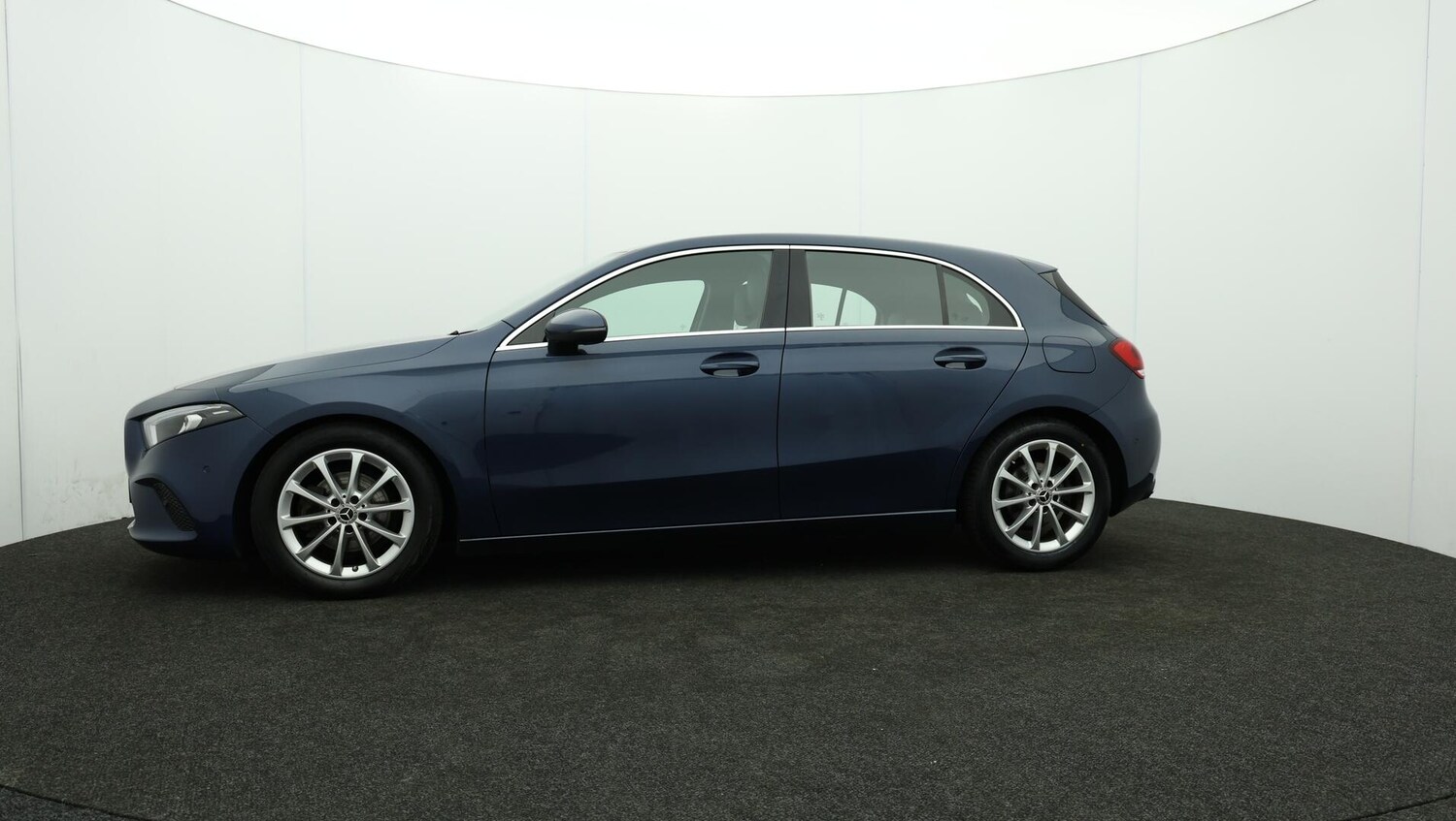 Used Mercedes-Benz A-Class 2019 for sale - 76072323: Photo 71