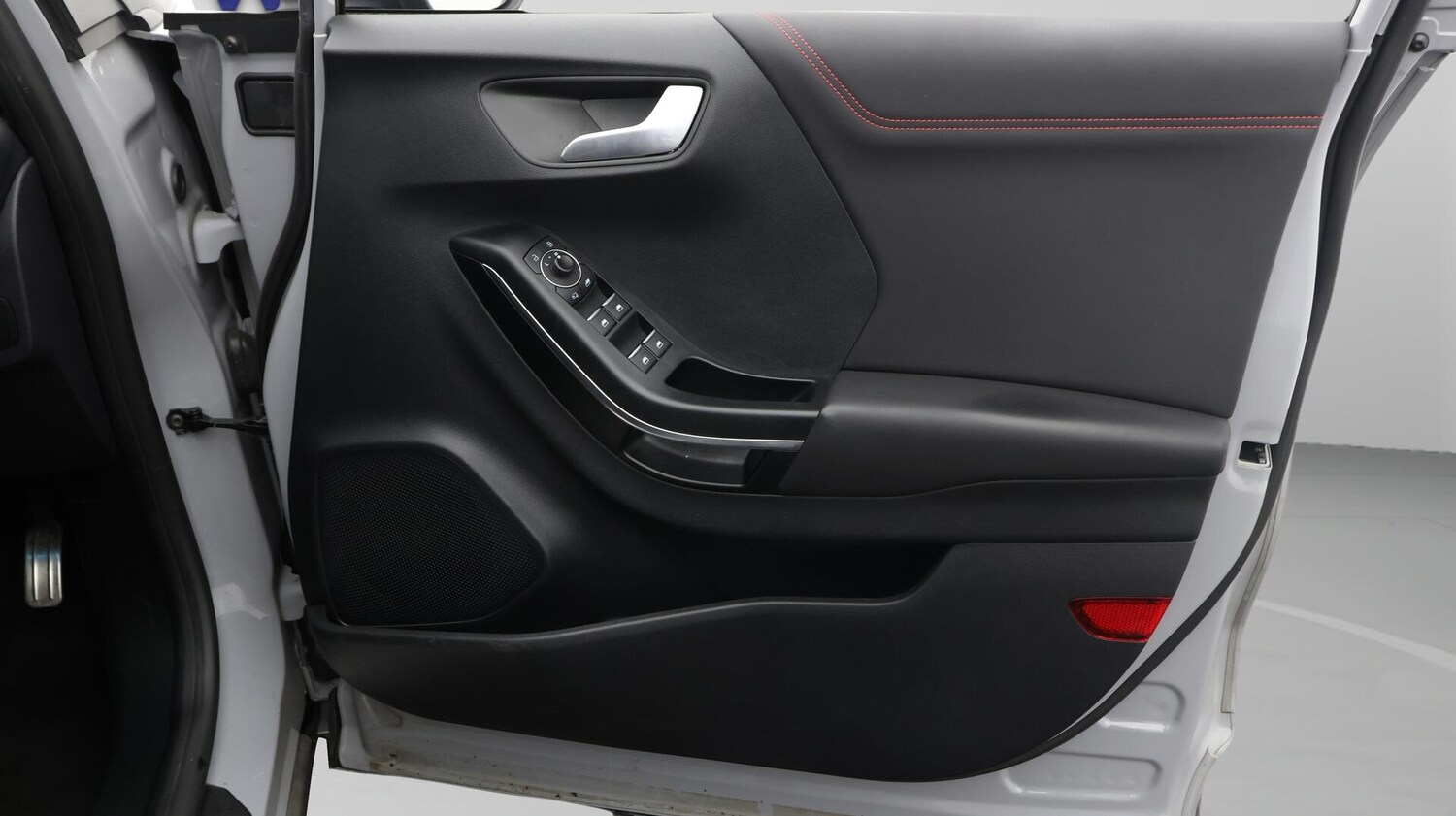 Used Ford Puma 2023 for sale - 75904878: Photo 16