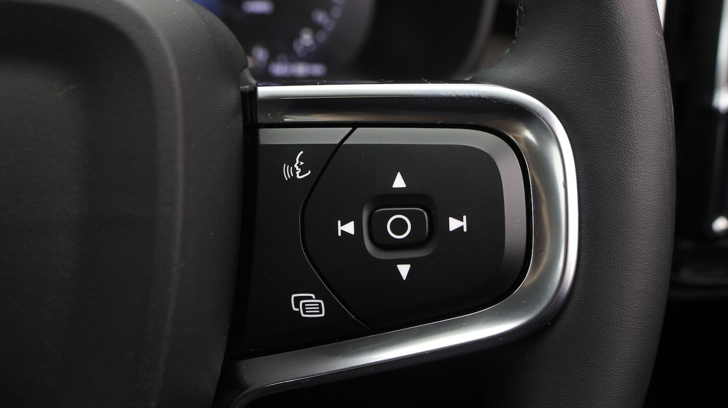 Used Volvo XC40 2022 for sale - 77277502: Photo 23