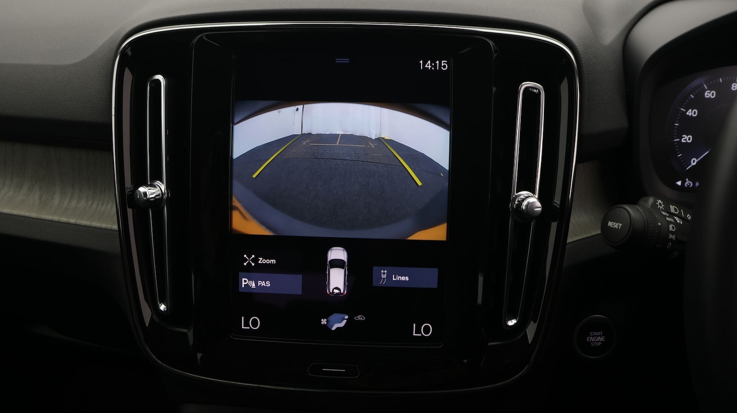 Used Volvo XC40 2022 for sale - 77277502: Photo 24