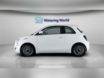 Used Fiat 500e 2022 for sale - 77935874: Photo