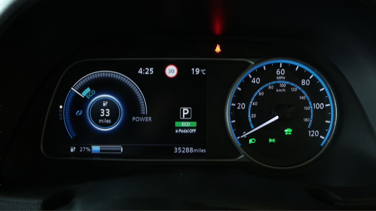 Used Nissan Leaf 2022 for sale - 77994482: Photo 10