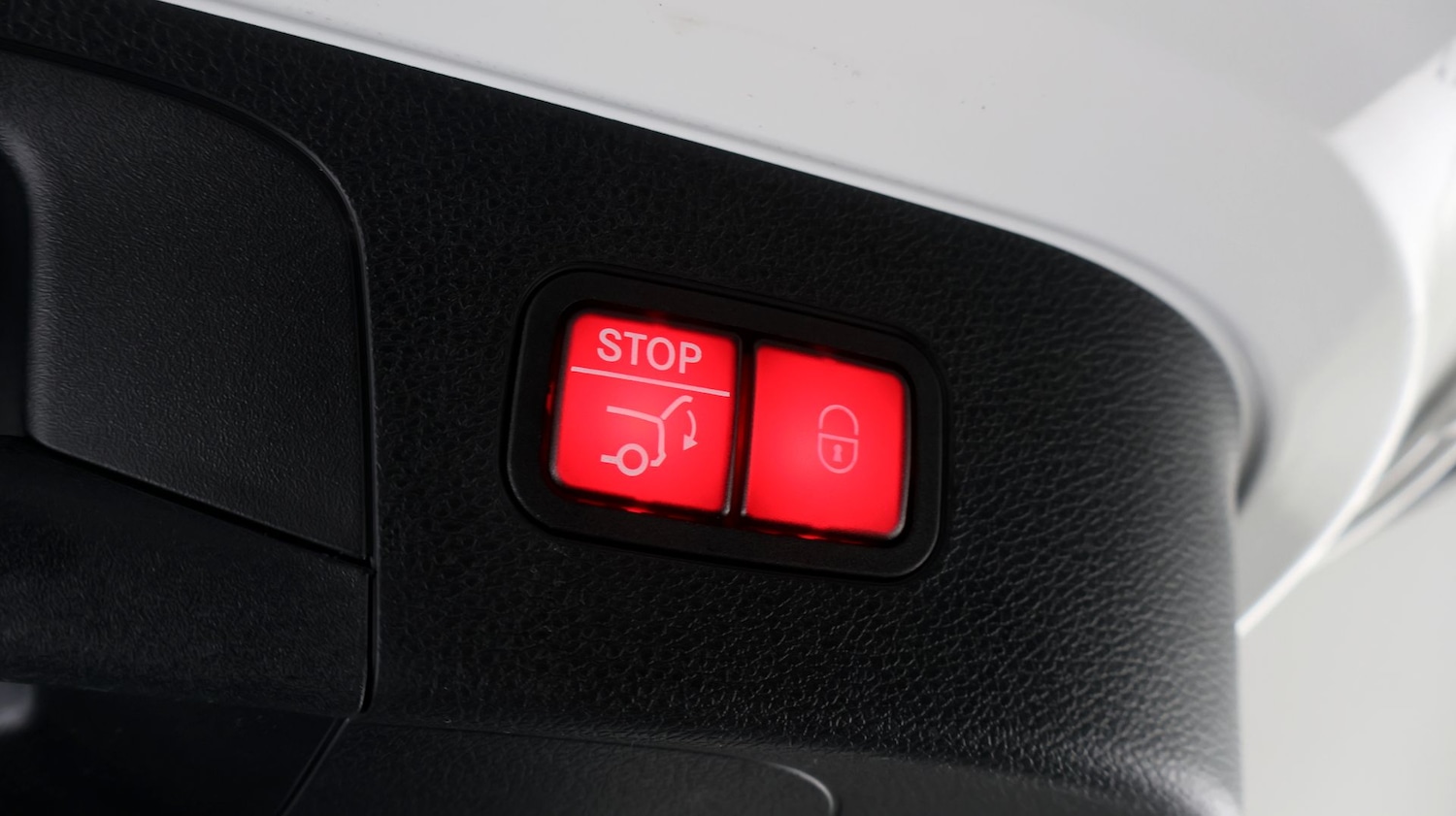 Used Mercedes-Benz EQC 2023 for sale - 77675813: Photo 23