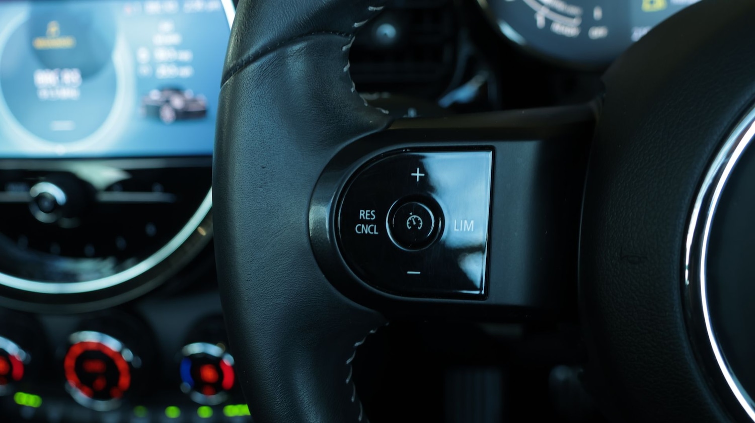 Used MINI Convertible 2022 for sale - 78018688: Photo 22