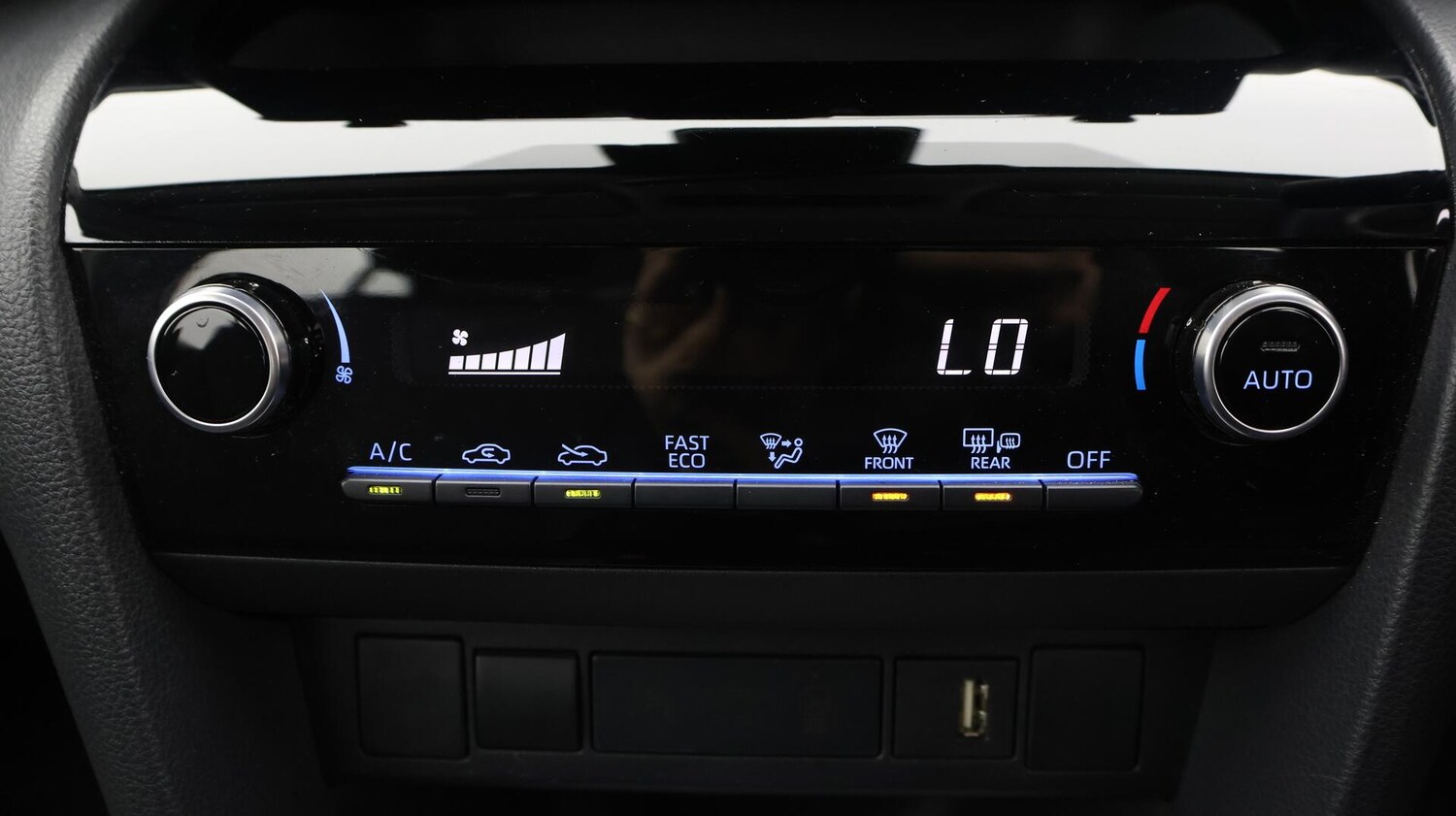 Used Toyota Yaris Cross 2023 for sale - 76189796: Photo 13