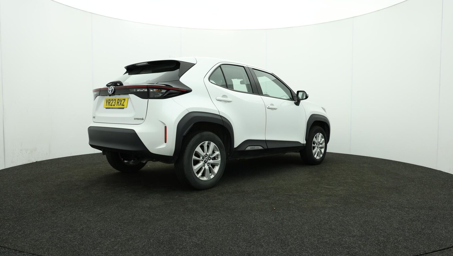 Used Toyota Yaris Cross 2023 for sale - 76189796: Photo 37
