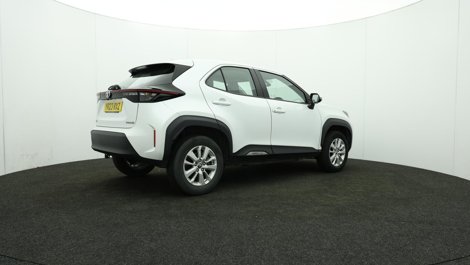 Used Toyota Yaris Cross 2023 for sale - 76189796: Photo 38