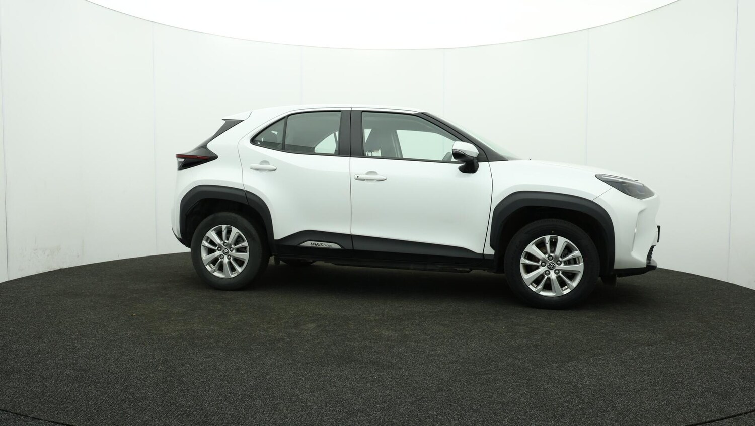 Used Toyota Yaris Cross 2023 for sale - 76189796: Photo 46