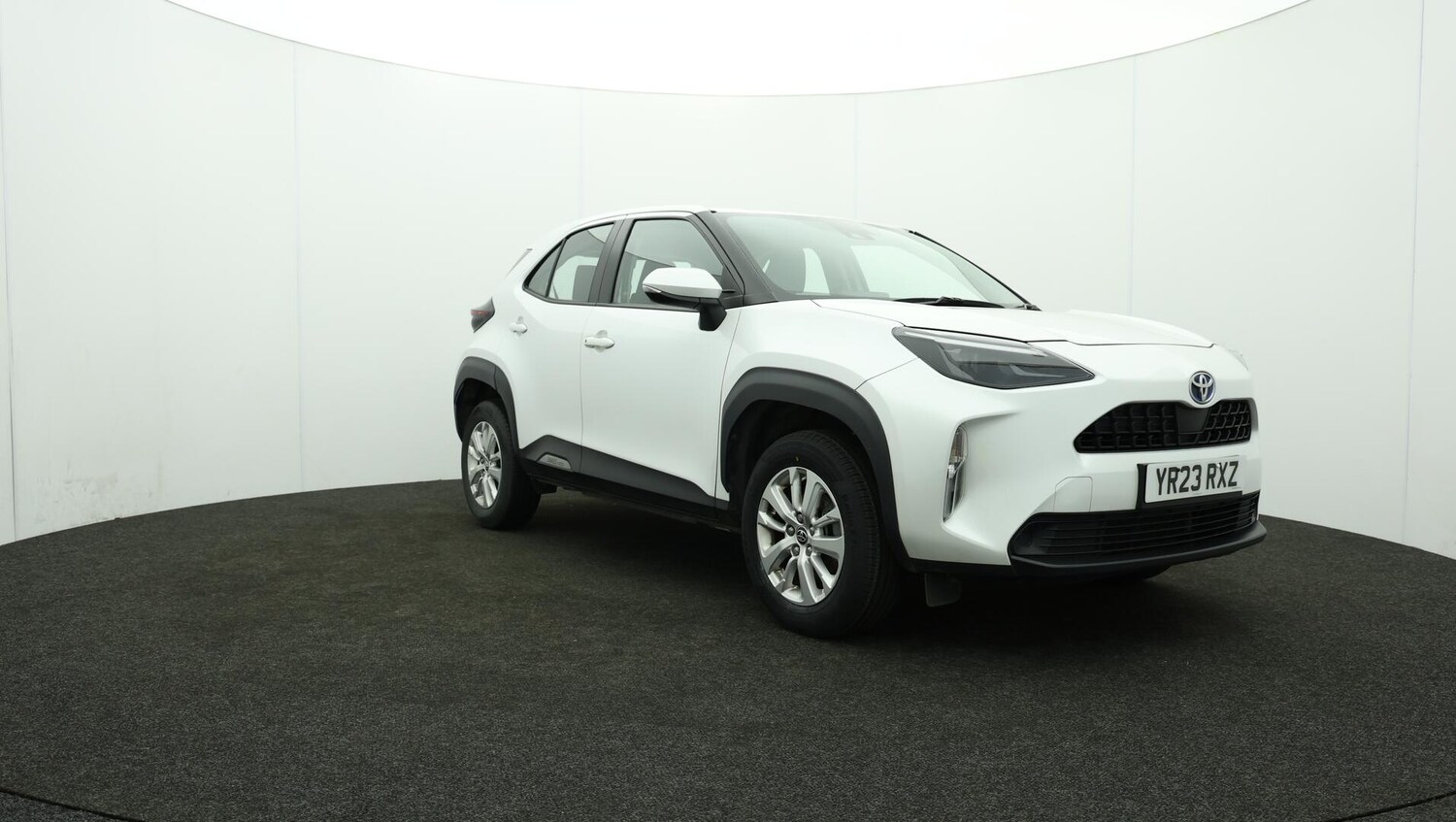 Used Toyota Yaris Cross 2023 for sale - 76189796: Photo 53