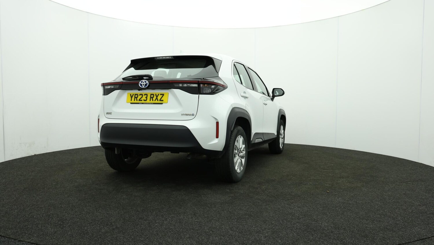 Used Toyota Yaris Cross 2023 for sale - 76189796: Photo 85