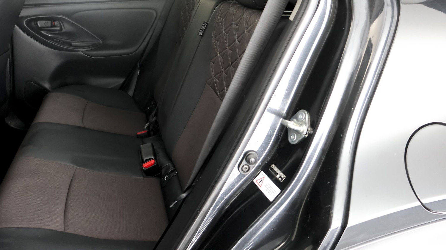 Used Toyota Yaris Cross 2023 for sale - 77848542: Photo 16