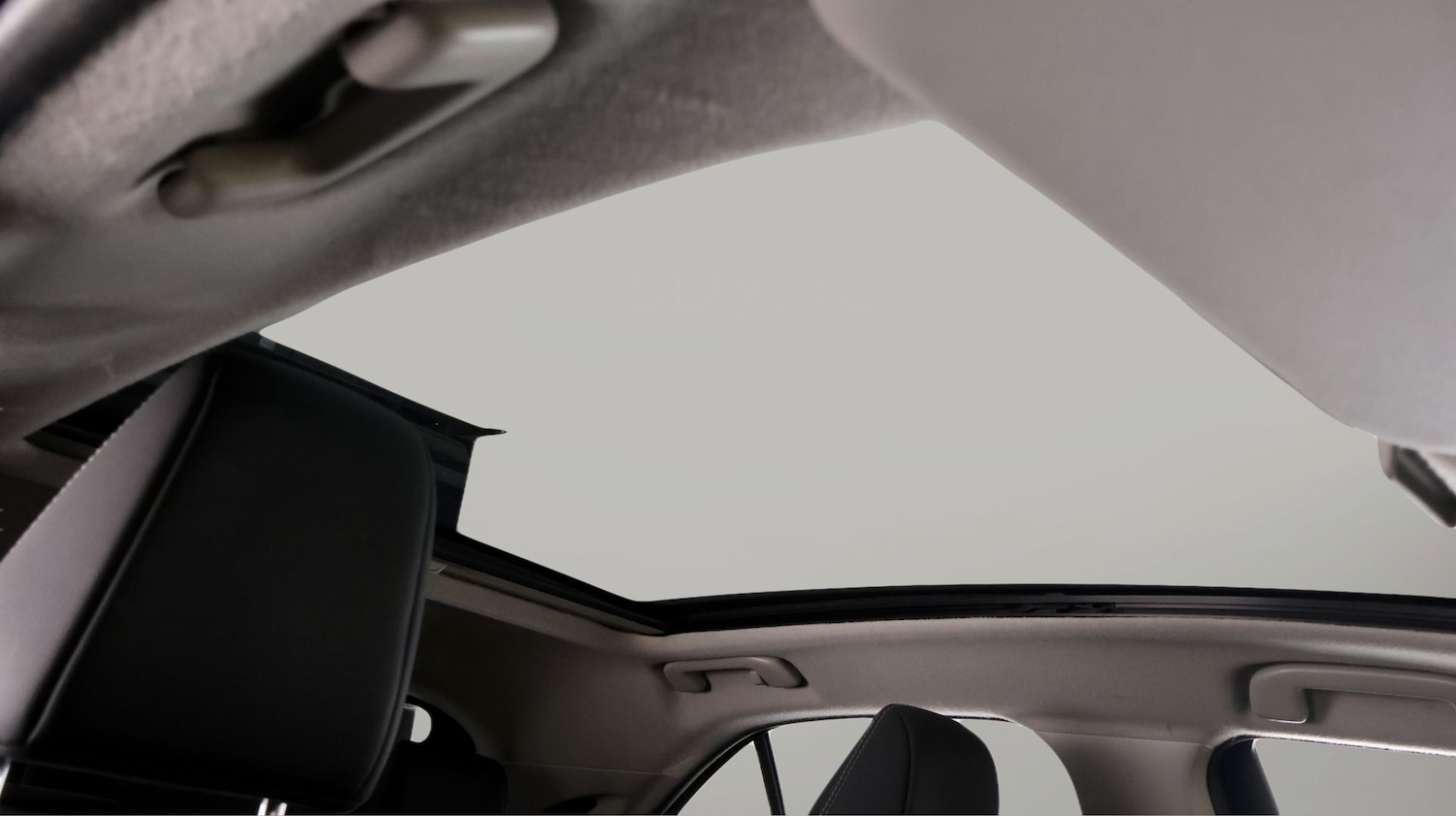 Used Toyota Yaris Cross 2023 for sale - 77848542: Photo 25