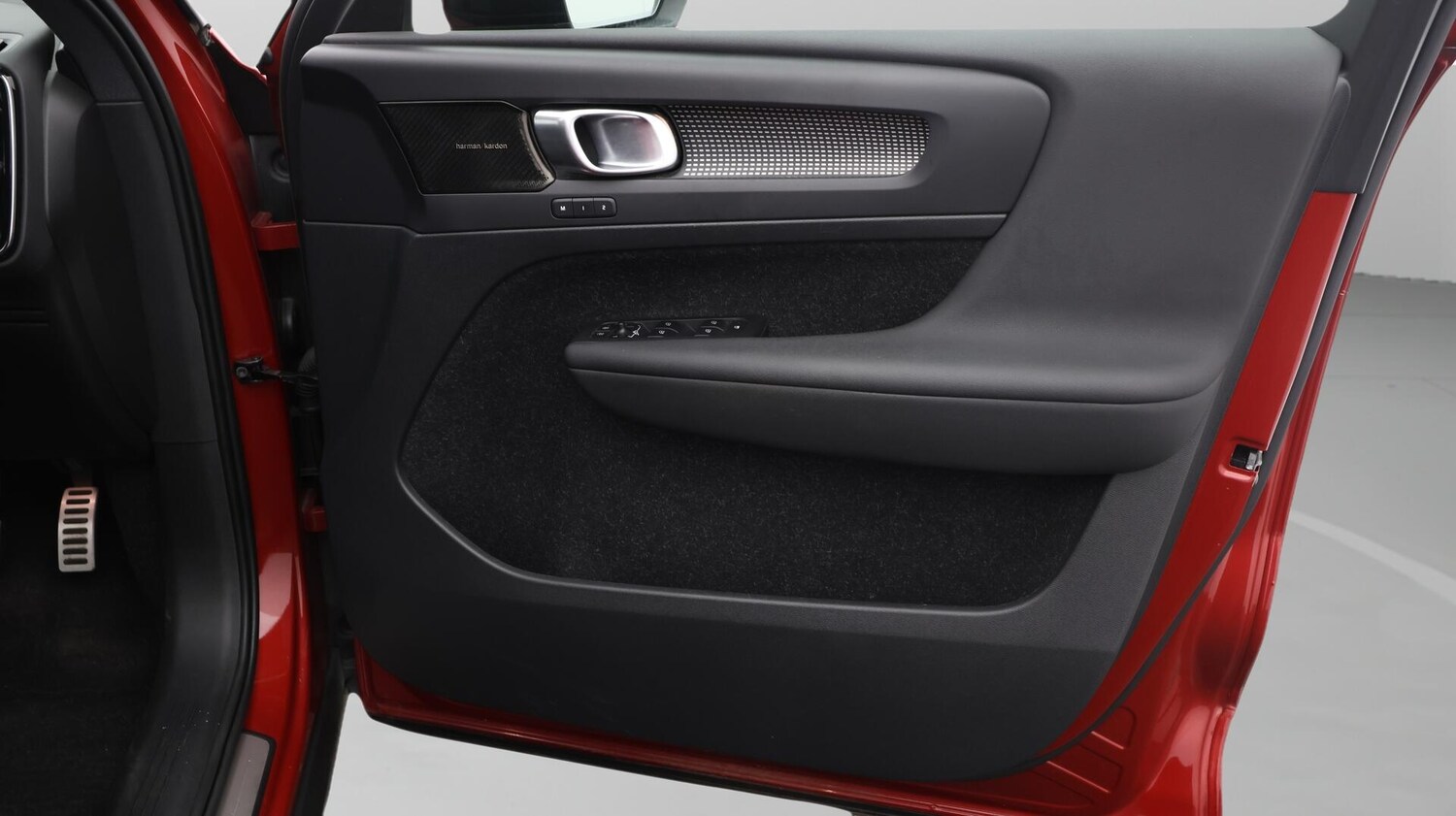 Used Volvo XC40 2020 for sale - 76315195: Photo 16