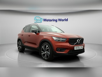 Used Volvo XC40 for sale - 76315195: Photo 2