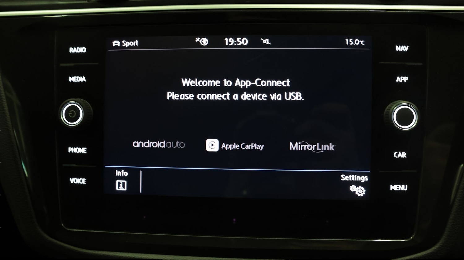 Used Volkswagen Tiguan 2020 for sale - 77973858: Photo 23