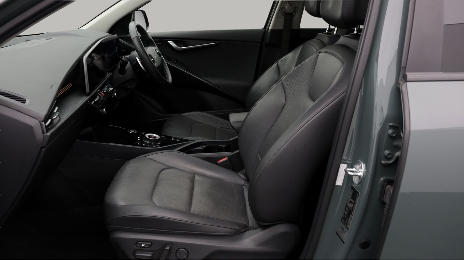 Used Kia Niro 2023 for sale - 78180233: Photo 14